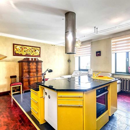 Delux 1 Bedroom Studio In City Centre Riga Bagian luar foto